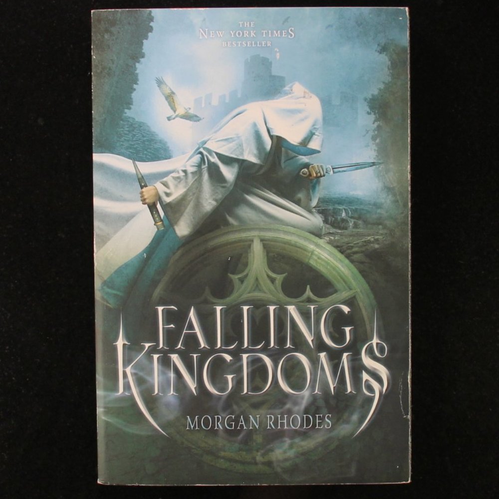Falling Kingdoms by Morgan Rhodes - Paperback
